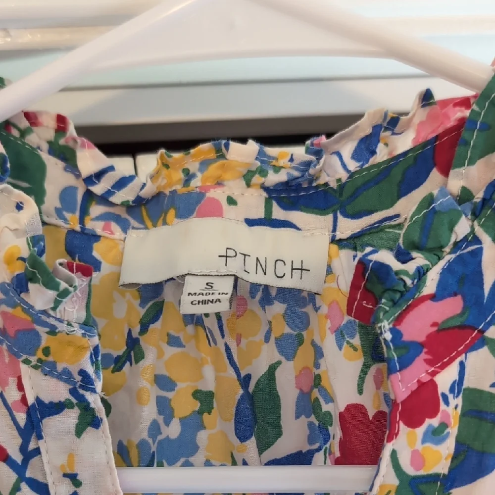 Almost New! Women's Pinch Floral Sundress- Small - Picture 5 of 6